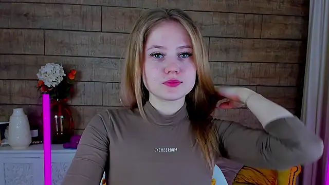 SelinSwarovski online show from 02-22-25, 04:19