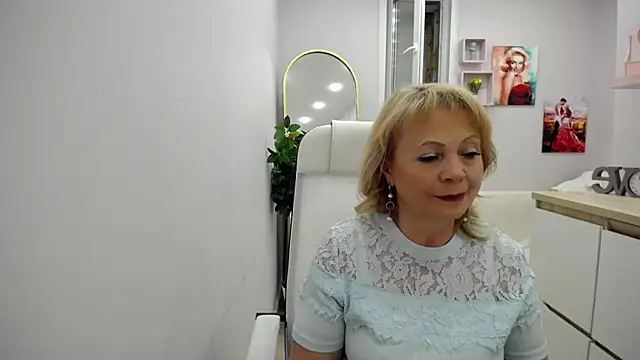 Milla Cutie18 online show from 05-22-26, 04:41