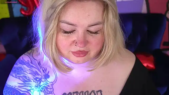 ZaraReignn online show from 02-06-26, 08:34