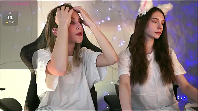 Snapshot of LuxRayi chatting on 01-19-25, 03:53 LuxRayi online show from 01-19-25, 03:53