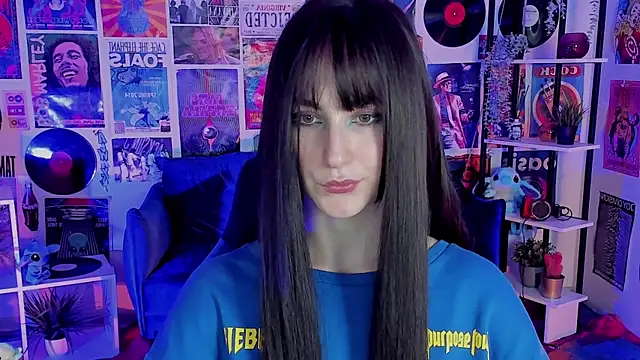 Snapshot of LuxRayi chatting on 03-15-25, 05:37 LuxRayi online show from 03-15-25, 05:37