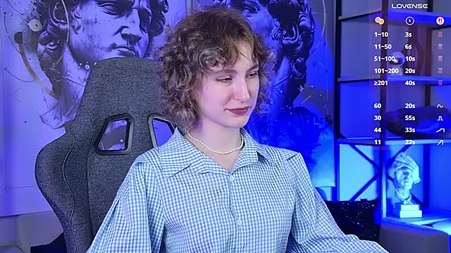 Snapshot of LuxRayi chatting on 02-07-26, 03:21 LuxRayi online show from 02-07-26, 03:21