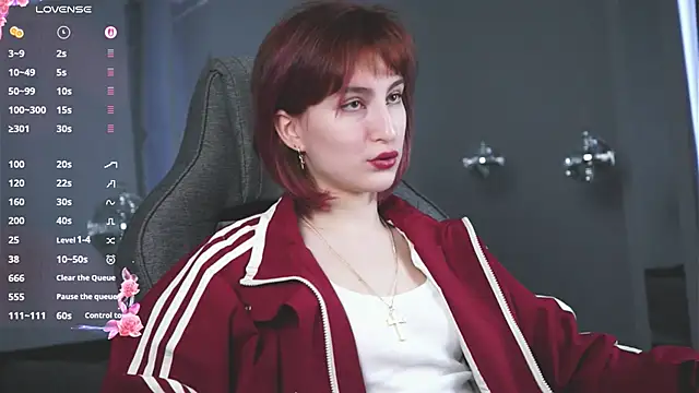 Snapshot of LuxRayi chatting on 03-14-26, 06:52 LuxRayi online show from 03-14-26, 06:52