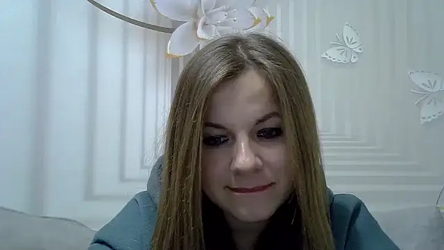 Snapshot of TinaFun4u chatting on 01-14-25, 12:43 TinaFun4u online show from 01-14-25, 12:43