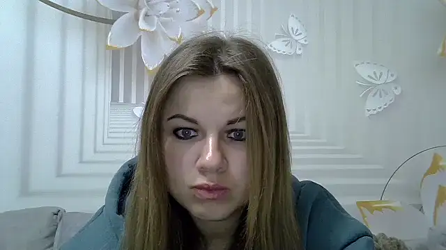 Snapshot of TinaFun4u chatting on 03-04-25, 08:27 TinaFun4u online show from 03-04-25, 08:27