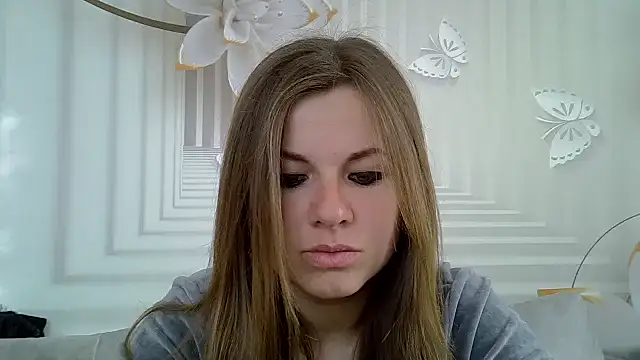Snapshot of TinaFun4u chatting on 03-07-25, 08:45 TinaFun4u online show from 03-07-25, 08:45