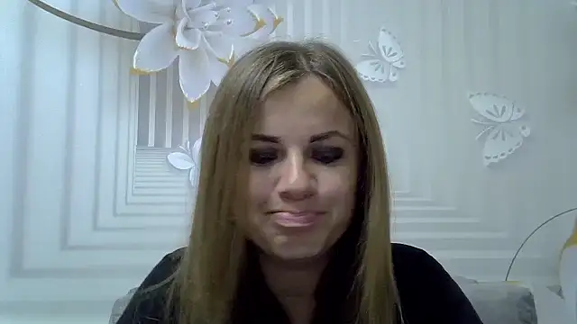 Snapshot of TinaFun4u chatting on 09-30-25, 07:52 TinaFun4u online show from 09-30-25, 07:52