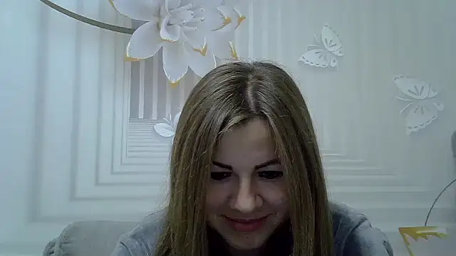 Snapshot of TinaFun4u chatting on 11-27-25, 09:17 TinaFun4u online show from 11-27-25, 09:17