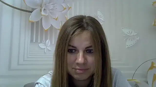 Snapshot of TinaFun4u chatting on 12-05-25, 08:27 TinaFun4u online show from 12-05-25, 08:27