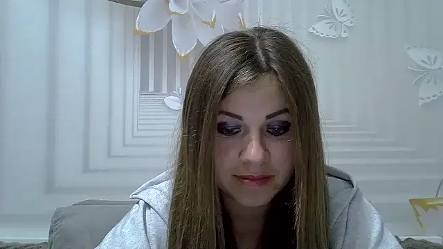 TinaFun4u online show from 06-06-26, 07:51