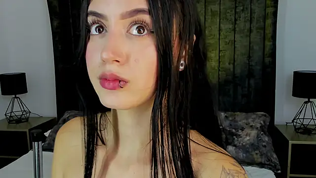 Snapshot of NataGarcia chatting on 12-16-24, 05:54 NataGarcia online show from 12-16-24, 05:54
