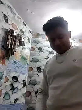 Snapshot of sailord chatting on 12-21-24, 09:15 sailord online show from 12-21-24, 09:15