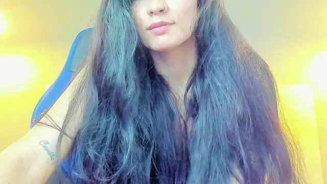 Snapshot of elissa_iris chatting on 01-02-25, 11:38 elissa iris online show from 01-02-25, 11:38