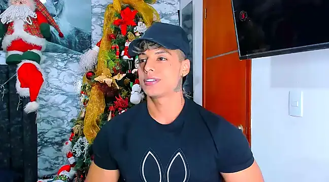 Owen Muzcle online show from 12-23-24, 01:18