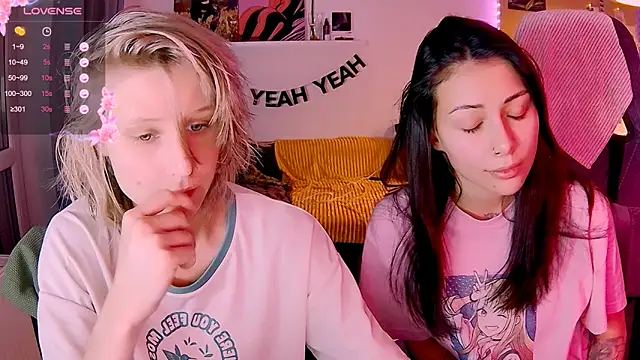 KatiKate online show from 11-30-25, 02:54