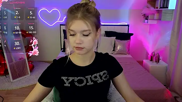 Snapshot of BattyMelody chatting on 03-08-26, 01:15 BattyMelody online show from 03-08-26, 01:15