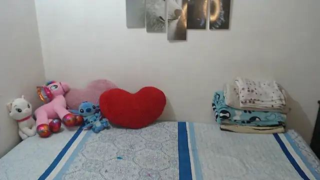 Pocahontas Princess  online show from 09-18-25, 01:57