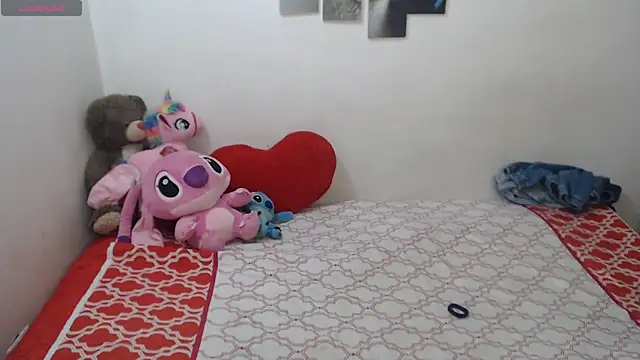 Pocahontas Princess  online show from 04-22-26, 03:24