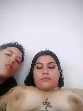 Snapshot of Marilin_Jessie chatting on 12-19-24, 04:46 Marilin Jessie online show from 12-19-24, 04:46