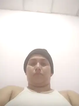 Snapshot of Marilin_Jessie chatting on 09-11-25, 03:45 Marilin Jessie online show from 09-11-25, 03:45