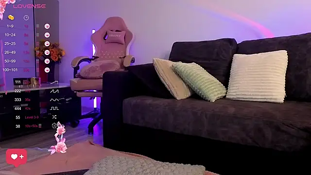 Snapshot of KimSkyex chatting on 03-03-26, 02:23 KimSkyex online show from 03-03-26, 02:23