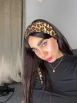 Meryem Queen online show from 05-21-26, 01:23