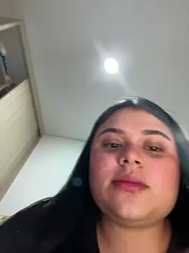 alissonfernandez  online show from 02-16-25, 01:14