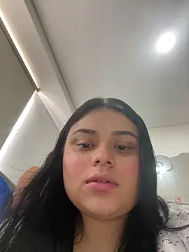 alissonfernandez  online show from 03-10-25, 03:30