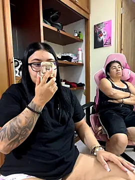 alissonfernandez  online show from 10-27-25, 05:50