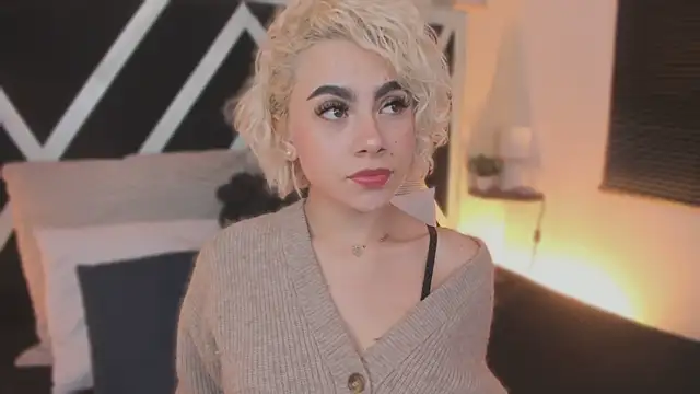 marian pinzon online show from 12-14-25, 02:39