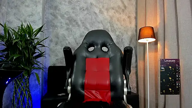 boyc022  online show from 12-16-25, 02:44