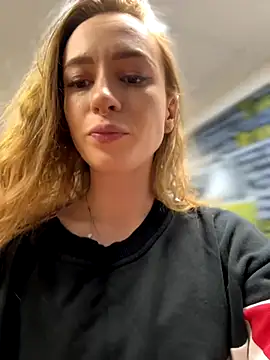  AngelMoon  online show from 09-24-25, 04:27