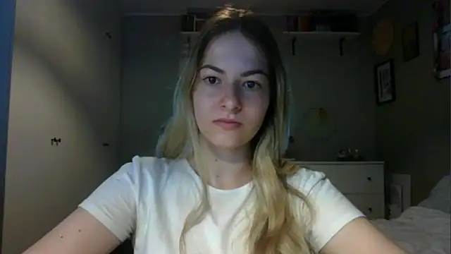 Snapshot of ROSIEx_sweet chatting on 09-23-25, 06:38 ROSIEx sweet online show from 09-23-25, 06:38