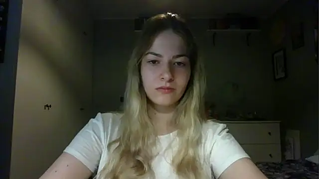 Snapshot of ROSIEx_sweet chatting on 10-07-25, 06:54 ROSIEx sweet online show from 10-07-25, 06:54