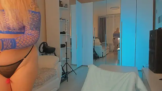 1AlexaGoddess3 online show from 02-19-25, 02:55