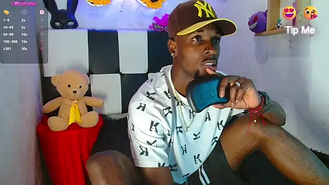 Aroonpapisex online show from 04-04-26, 02:10