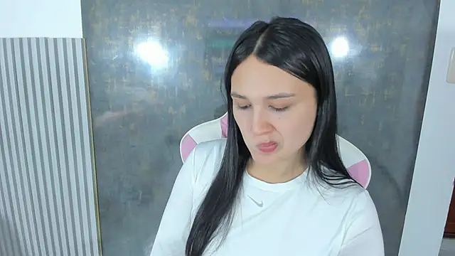 lana boomer online show from 03-25-26, 08:26