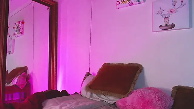 Alice Foster  online show from 10-08-25, 10:07