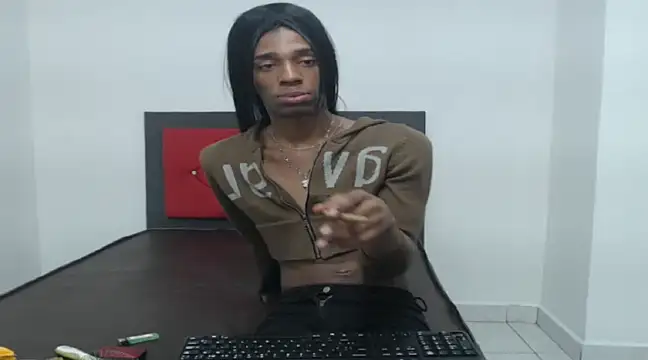 lucianadolll online show from 02-12-25, 04:23