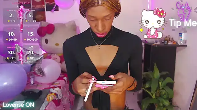 lucianadolll online show from 04-20-26, 02:09