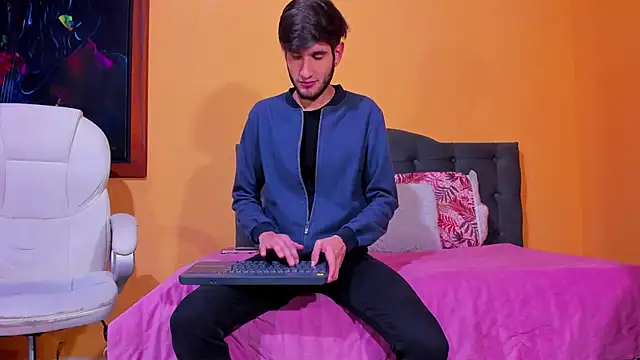 Thhiago tay online show from 12-07-24, 12:56