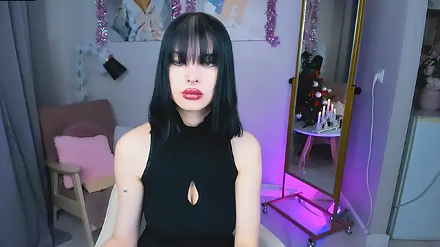 Snapshot of Barbara_xKiss chatting on 12-20-24, 05:36 Barbara xKiss online show from 12-20-24, 05:36