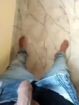 PracticalGum40 online show from 11-24-25, 02:44