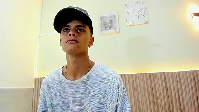 Snapshot of Billy_zander chatting on 12-02-24, 02:41 Billy zander online show from 12-02-24, 02:41