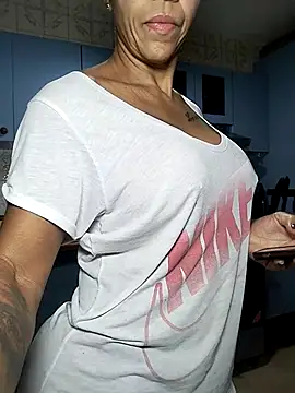 Alison fitness online show from 10-11-25, 10:14