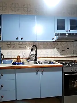 Alison fitness online show from 10-18-25, 12:24