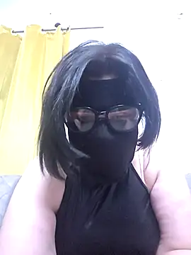 Snapshot of big_yoyo chatting on 12-21-25, 08:10 big yoyo online show from 12-21-25, 08:10