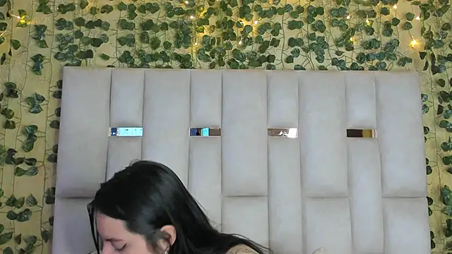 jenifer  power10 online show from 01-09-25, 01:45