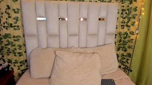 jenifer  power10 online show from 01-17-25, 12:10