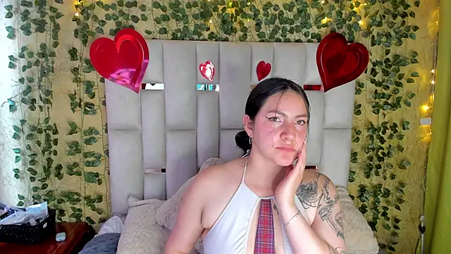 jenifer  power10 online show from 02-20-25, 06:02